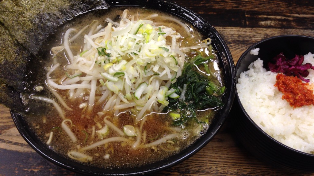 ラーメン並＋ネギモヤシ50円＋白ライス