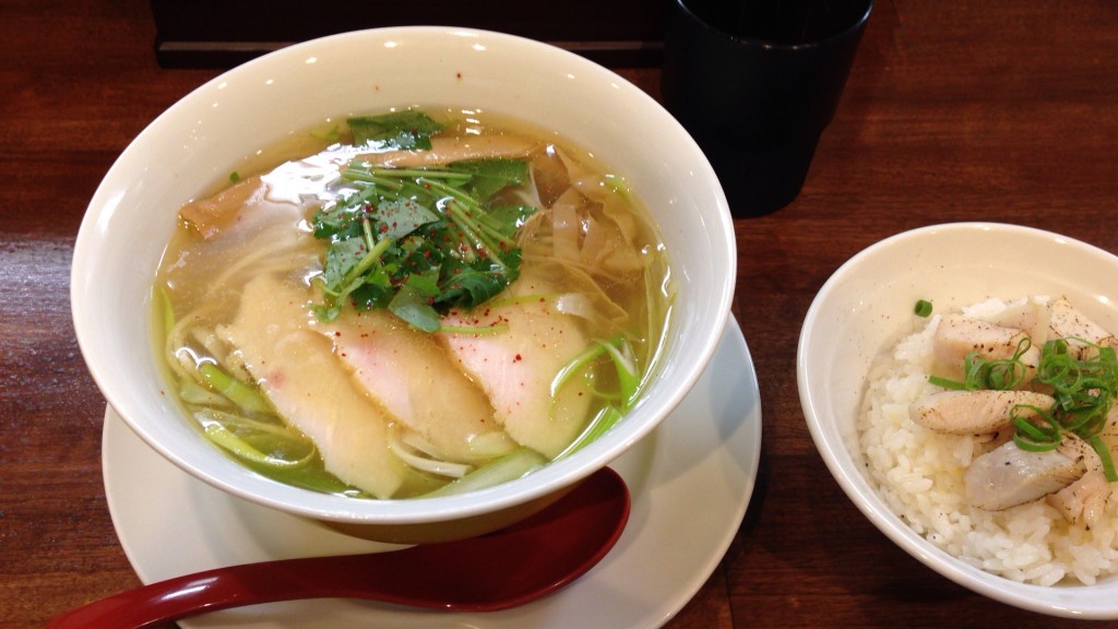 柚子塩らぁ麺＋ランチサービスの肉飯(鶏)