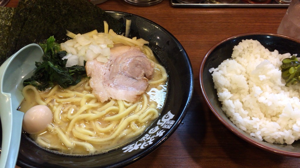 ラーメン並＋ライス